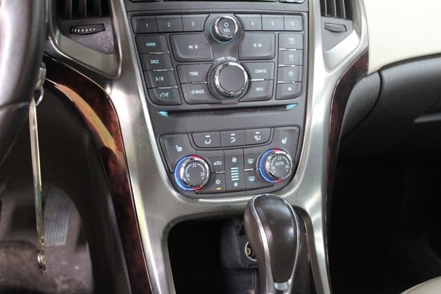 2016 Buick Verano Convenience 1