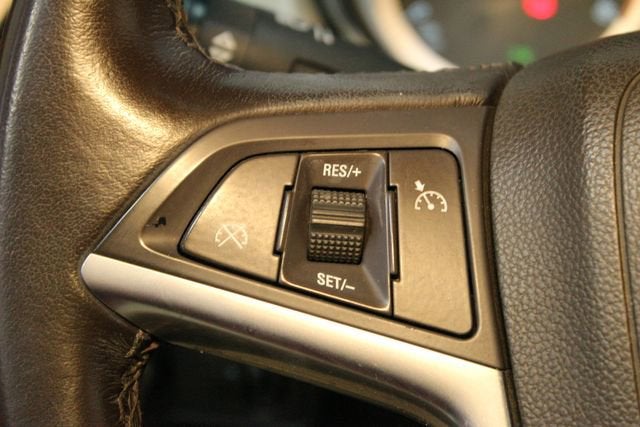 2017 Buick Verano Convenience 1