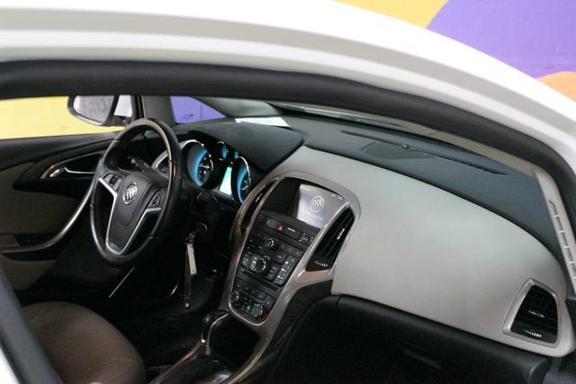 2017 Buick Verano Convenience 1