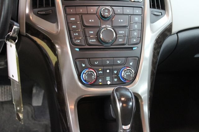 2017 Buick Verano Convenience 1