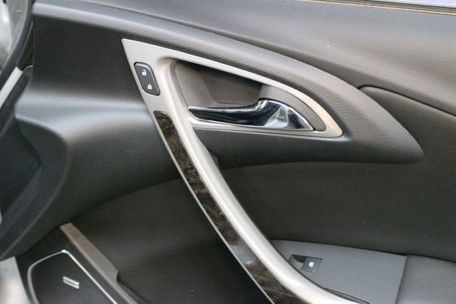 2014 Buick Verano Leather Group