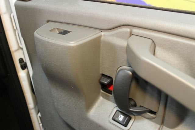 2024 Chevrolet Express Cargo 2500 WT