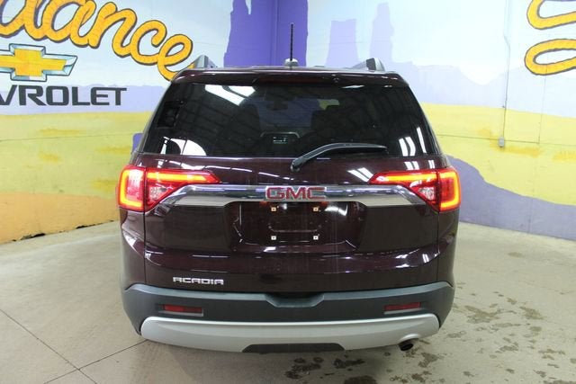 2017 GMC Acadia SLE