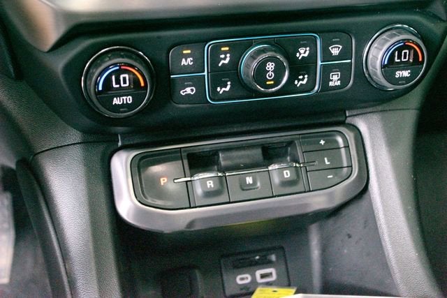 2020 GMC Acadia AT4