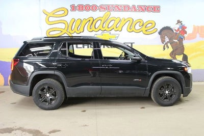 2022 GMC Acadia AT4