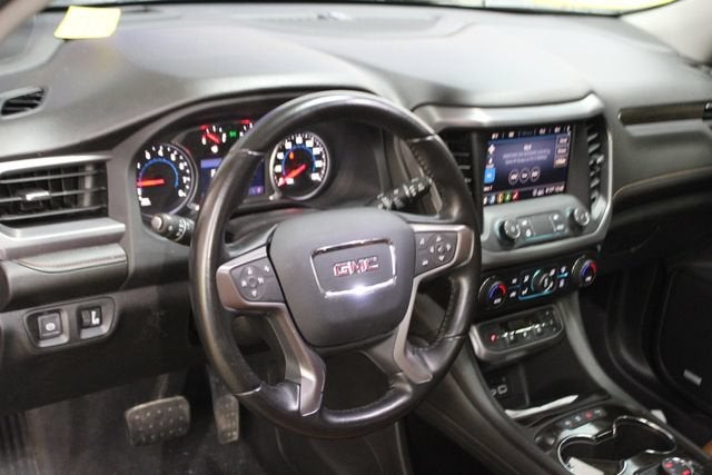 2020 GMC Acadia AT4