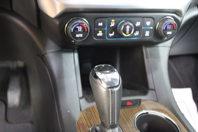 2017 GMC Acadia SLE