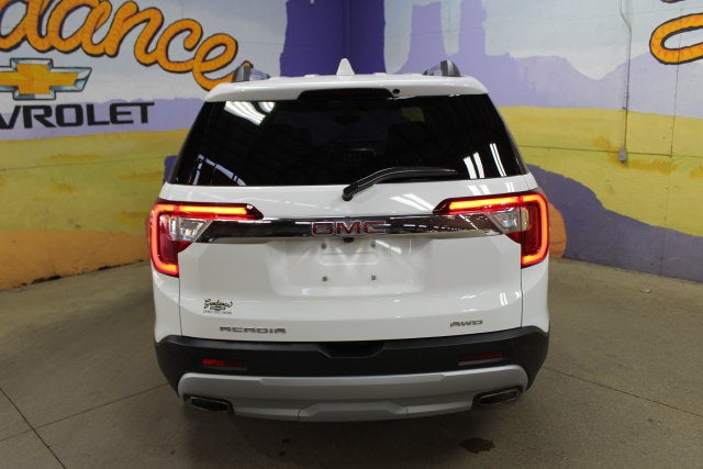2022 GMC Acadia SLT