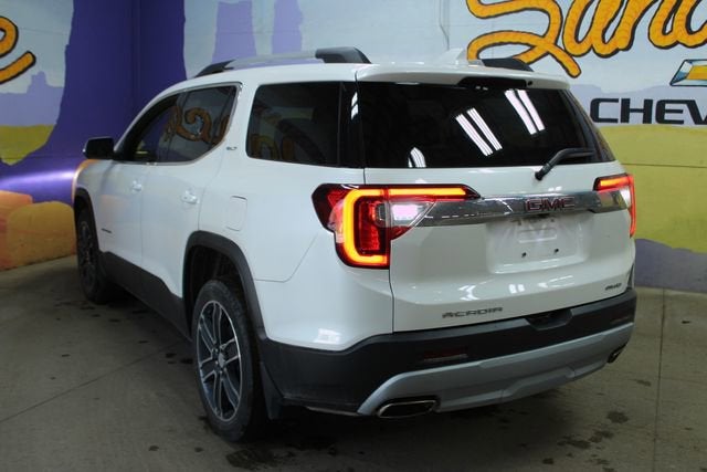 2020 GMC Acadia SLT
