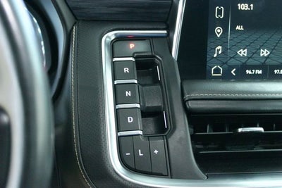 2023 GMC Yukon XL SLT