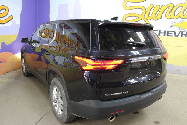 2023 Chevrolet Traverse LS