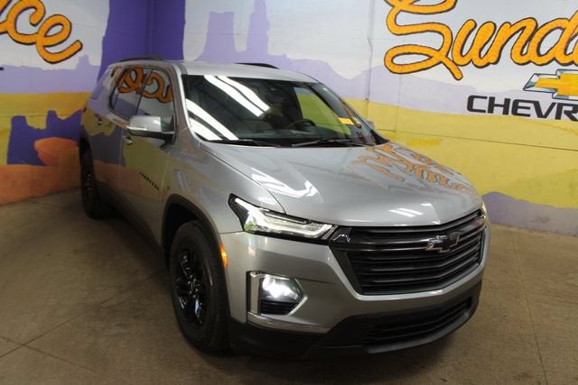 2023 Chevrolet Traverse LS