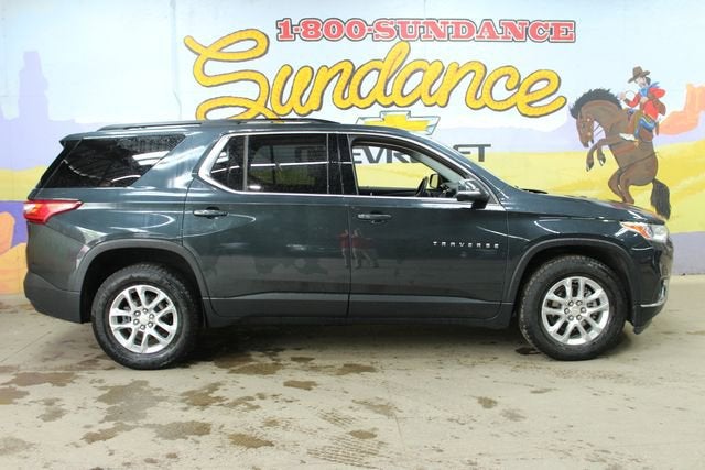 2021 Chevrolet Traverse LT Cloth