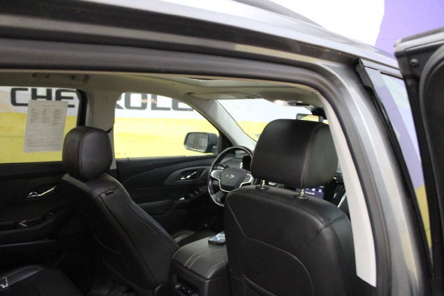 2021 Chevrolet Traverse RS