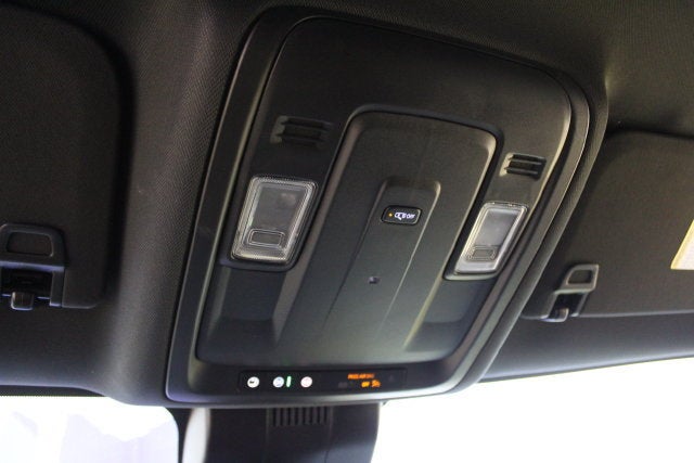 2024 Chevrolet Suburban LS