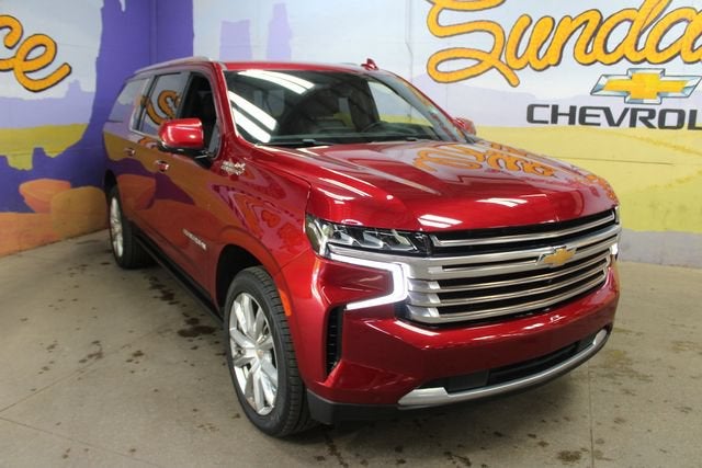 2022 Chevrolet Suburban High Country