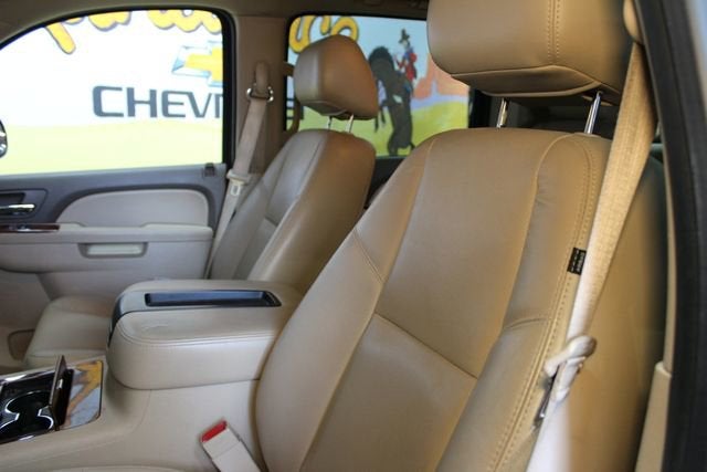 2014 Chevrolet Suburban LTZ