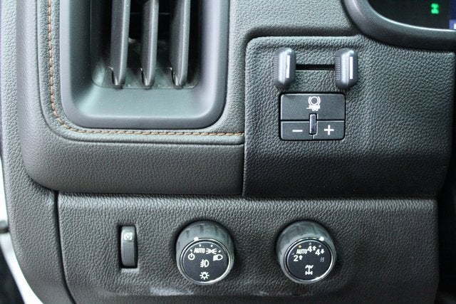 2021 GMC Canyon AT4 - Leather