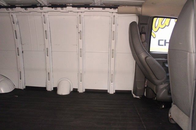 2023 GMC Savana Cargo 2500 Work Van