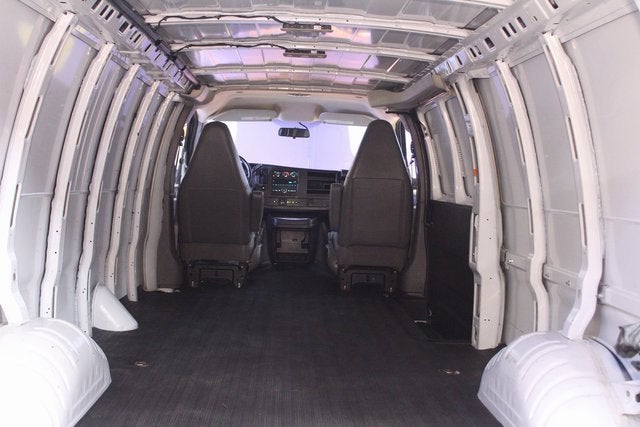 2023 GMC Savana Cargo 2500 Work Van