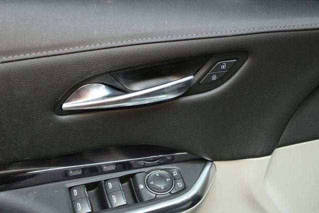 2022 Cadillac XT4 Luxury