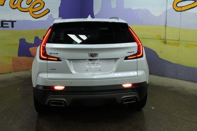 2023 Cadillac XT4 Premium Luxury