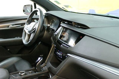 2024 Cadillac XT5 Luxury