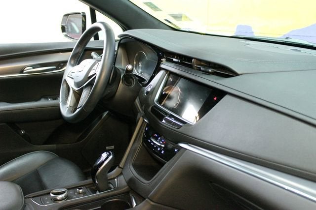 2024 Cadillac XT5 Luxury