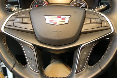 2024 Cadillac XT5 Luxury