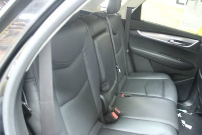 2017 Cadillac XT5 Luxury FWD