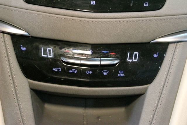 2021 Cadillac XT5 AWD Premium Luxury
