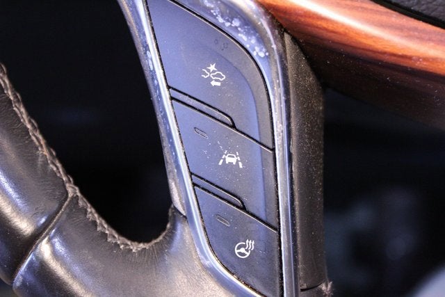 2017 Cadillac XT5 Platinum AWD