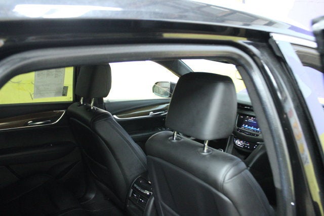 2017 Cadillac XT5 Platinum AWD