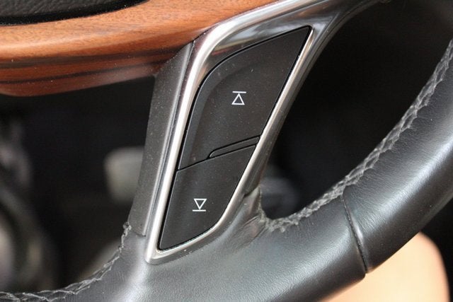 2017 Cadillac XT5 Platinum AWD