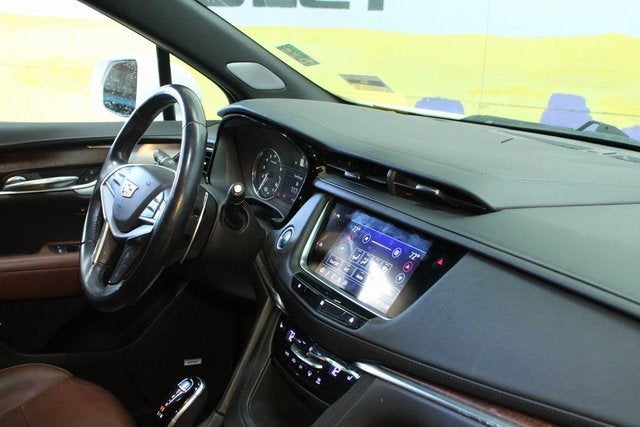 2020 Cadillac XT5 Sport