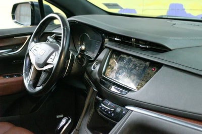 2021 Cadillac XT5 Sport