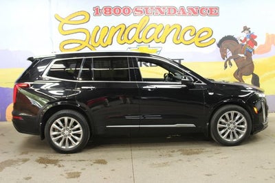 2022 Cadillac XT6 Premium Luxury