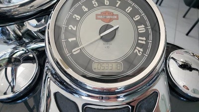 2014 HARLEY DAVIDSON FLSTC FLSTC