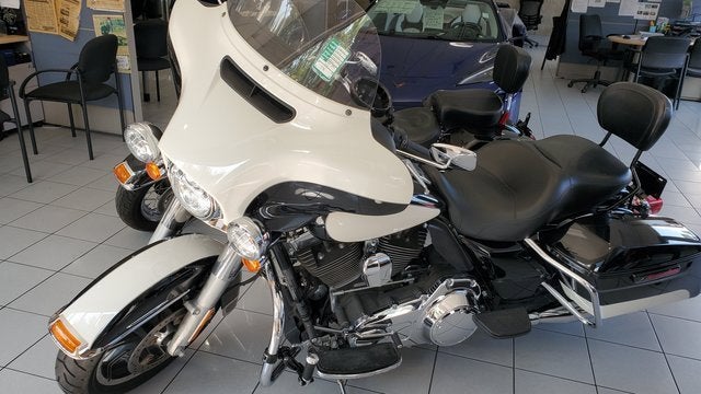 2014 HARLEY DAVIDSON ULTRAGLIDE Base