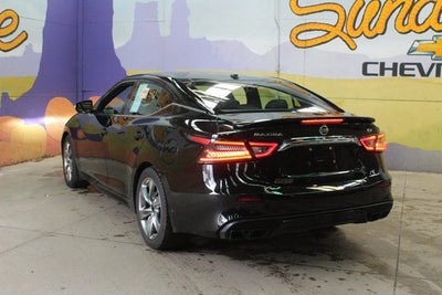 2020 Nissan Maxima SR