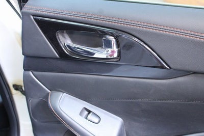 2020 Nissan Maxima SR