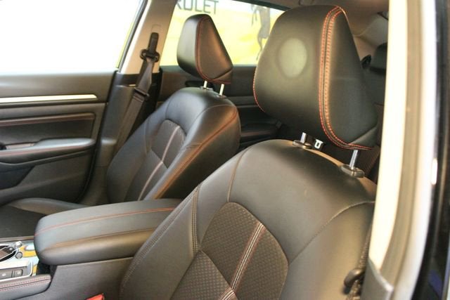 2023 Nissan Altima SR