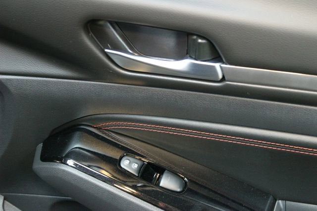 2023 Nissan Altima SR