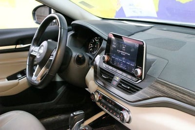2022 Nissan Altima 2.5 Platinum