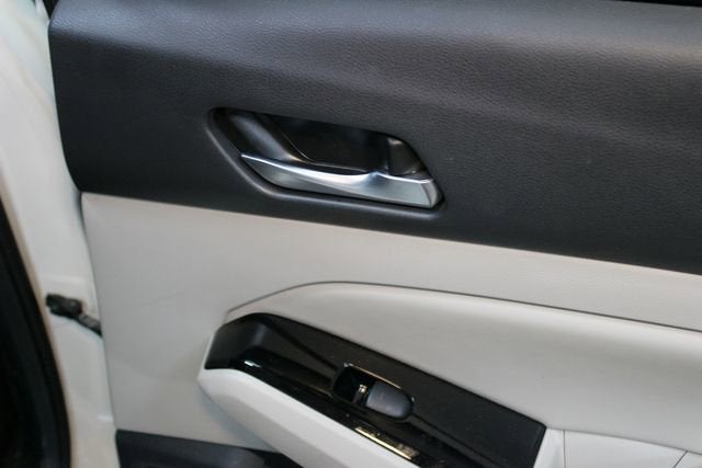 2022 Nissan Altima 2.5 Platinum