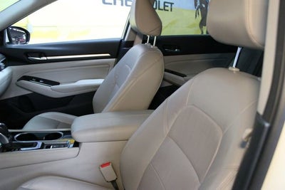 2022 Nissan Altima 2.5 Platinum