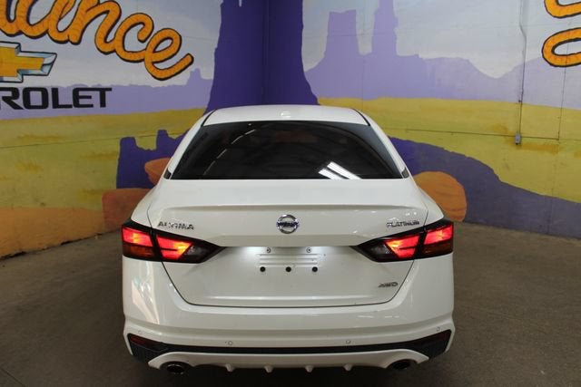 2020 Nissan Altima 2.5 Platinum