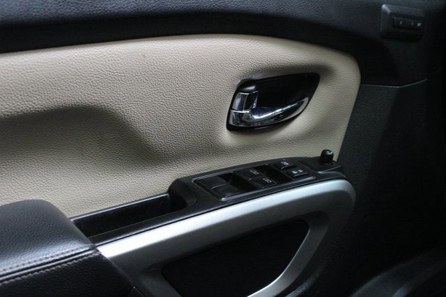 2016 Nissan Titan XD SL