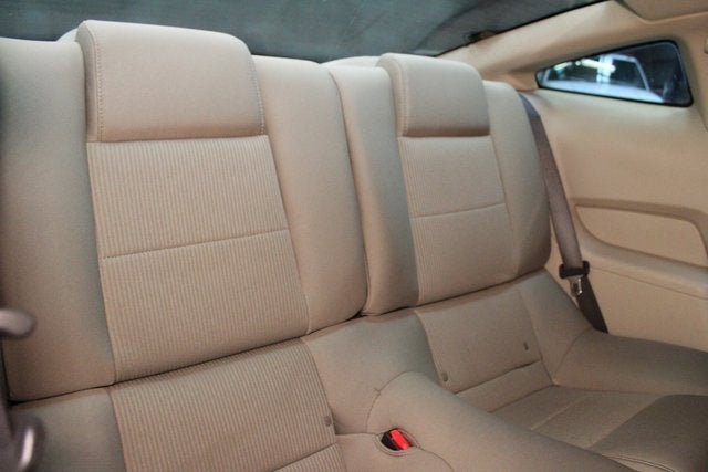 2010 Ford Mustang V6