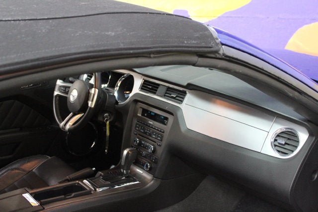 2013 Ford Mustang V6